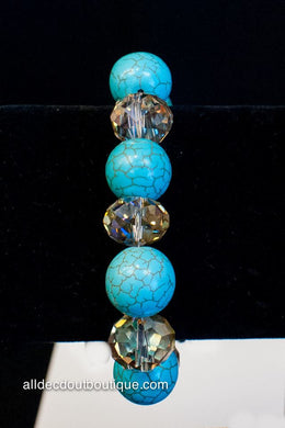 ADO | Turquoise Beaded Loop Clasp Bracelet with Stones